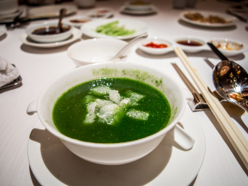 Shang Palace Spinach and Bamboo Peach Soup