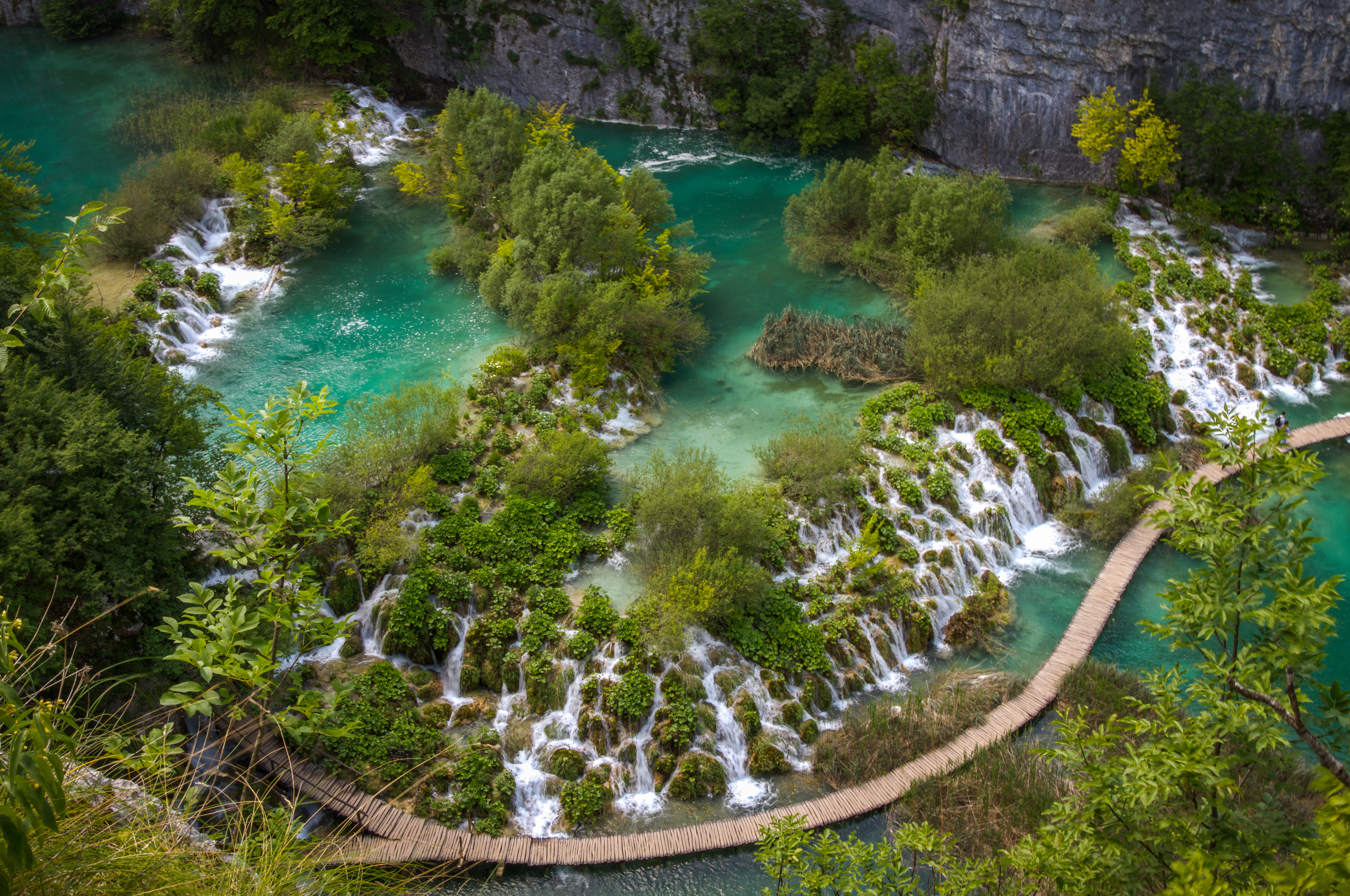 How to travel to Plitvice Lakes National Park from Zagreb Croatia